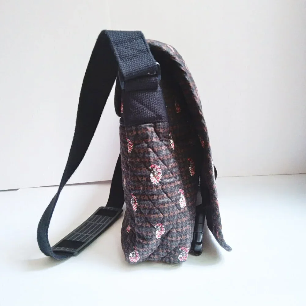 100% Quilted Cotton Floral Paisley & Houndstooth on Black Laptop Bag As New